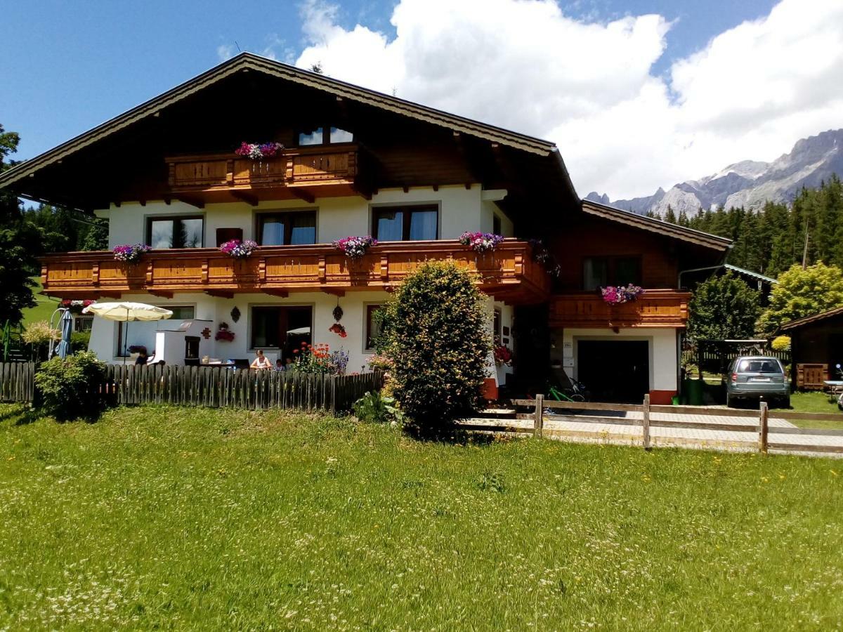 Haus Ferienglueck Apartment Ramsau am Dachstein Exterior foto
